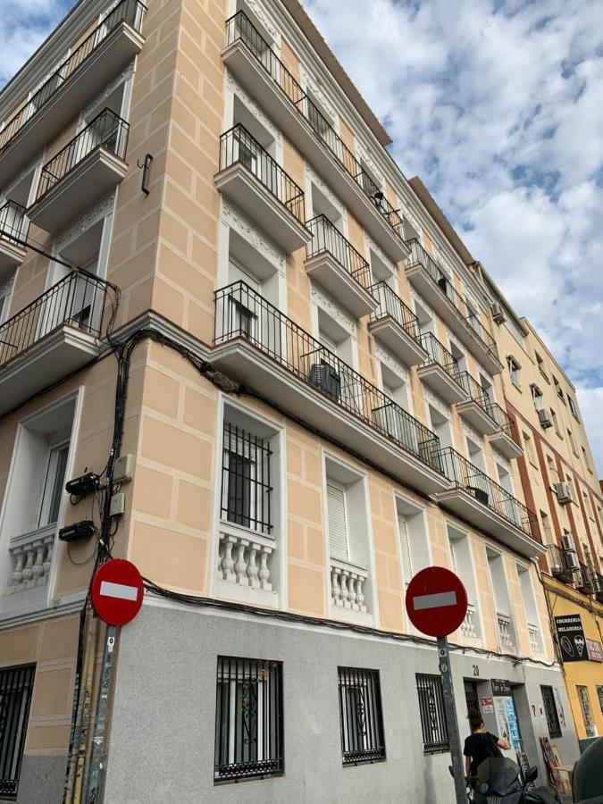 Encantador Alojamiento Junto Al Vibrante Corazon De Madrid Rio Exterior foto